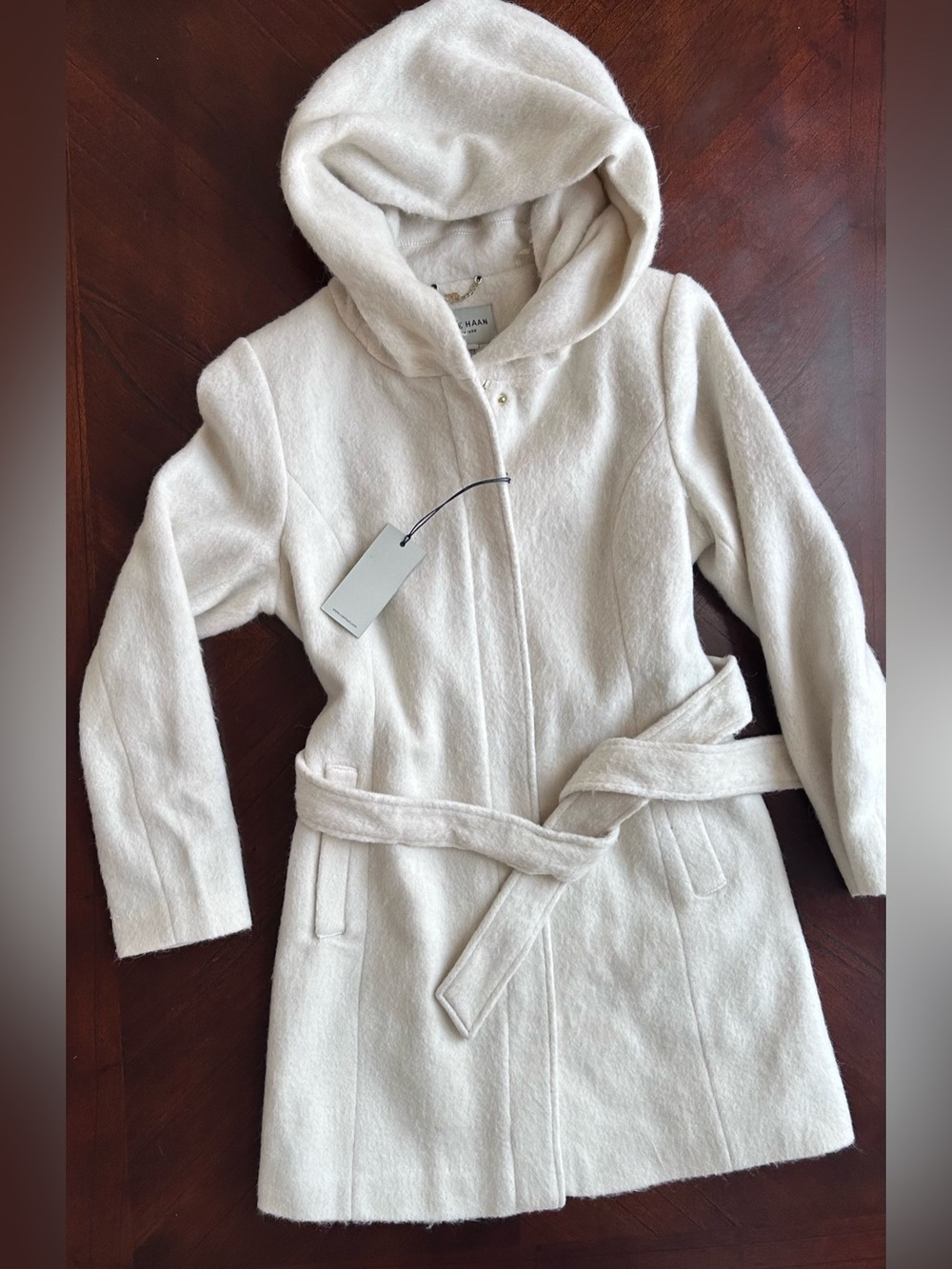 NEW Cole Haan Cream Hooded Belted Trench Coat SIZE 14 .
40% wool - Picture 2 of 11